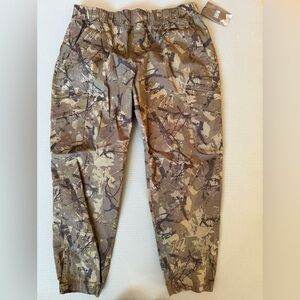 Mountain Hardwear Cargo pants